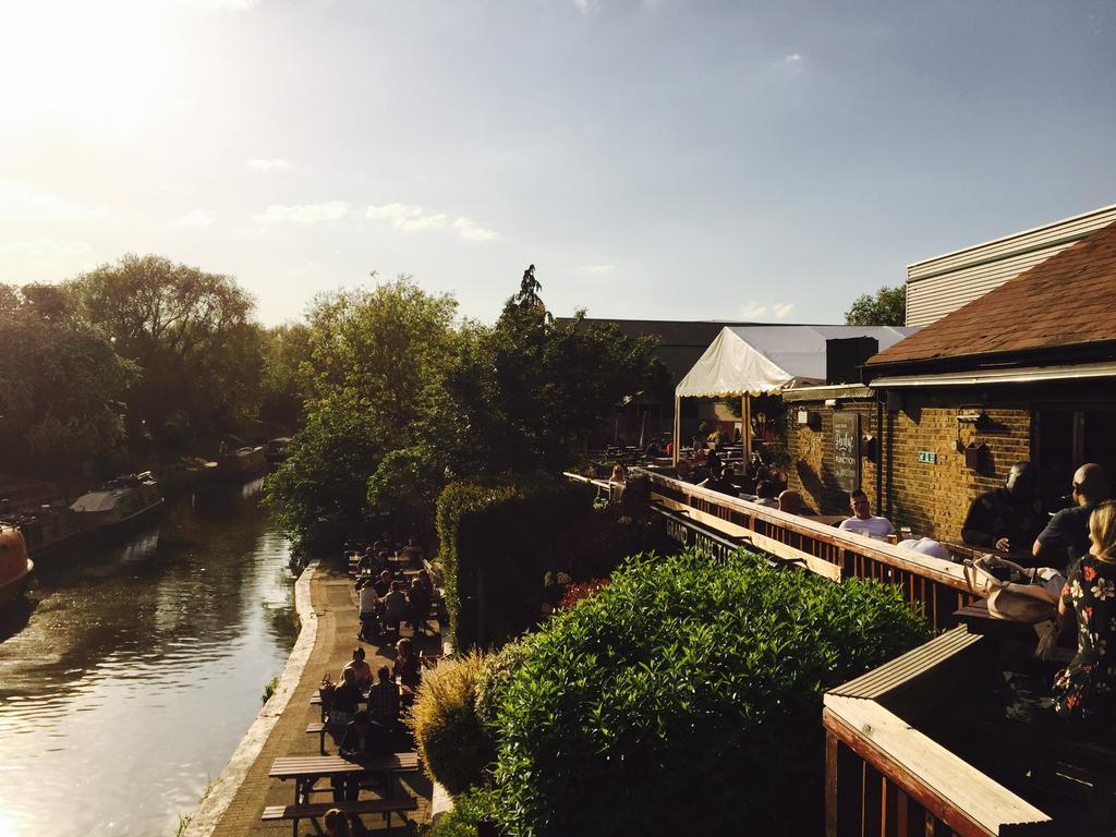 Grand Junction Arms Hotel ลอนดอน ภายนอก รูปภาพ